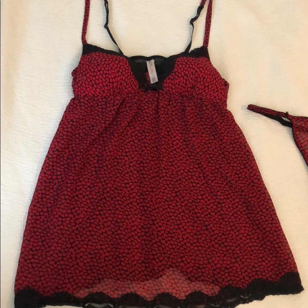 Lingerie: red and black, hearts ♥️ 🖤